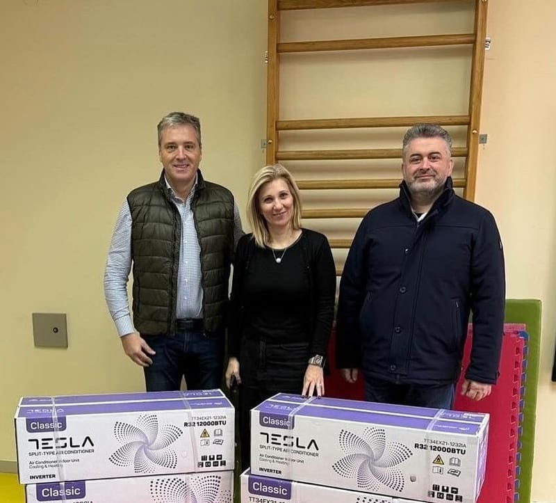 Donacija za OŠ Savo Jovanović Sirogojno u Zemunu