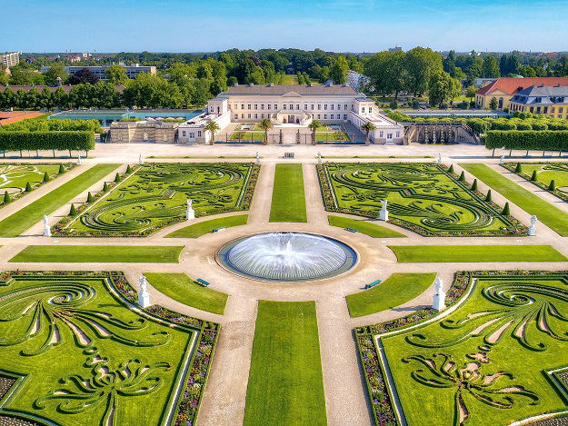 Grosser Garten omringer Schloss Herrenhausen i Hannover, Tyskland