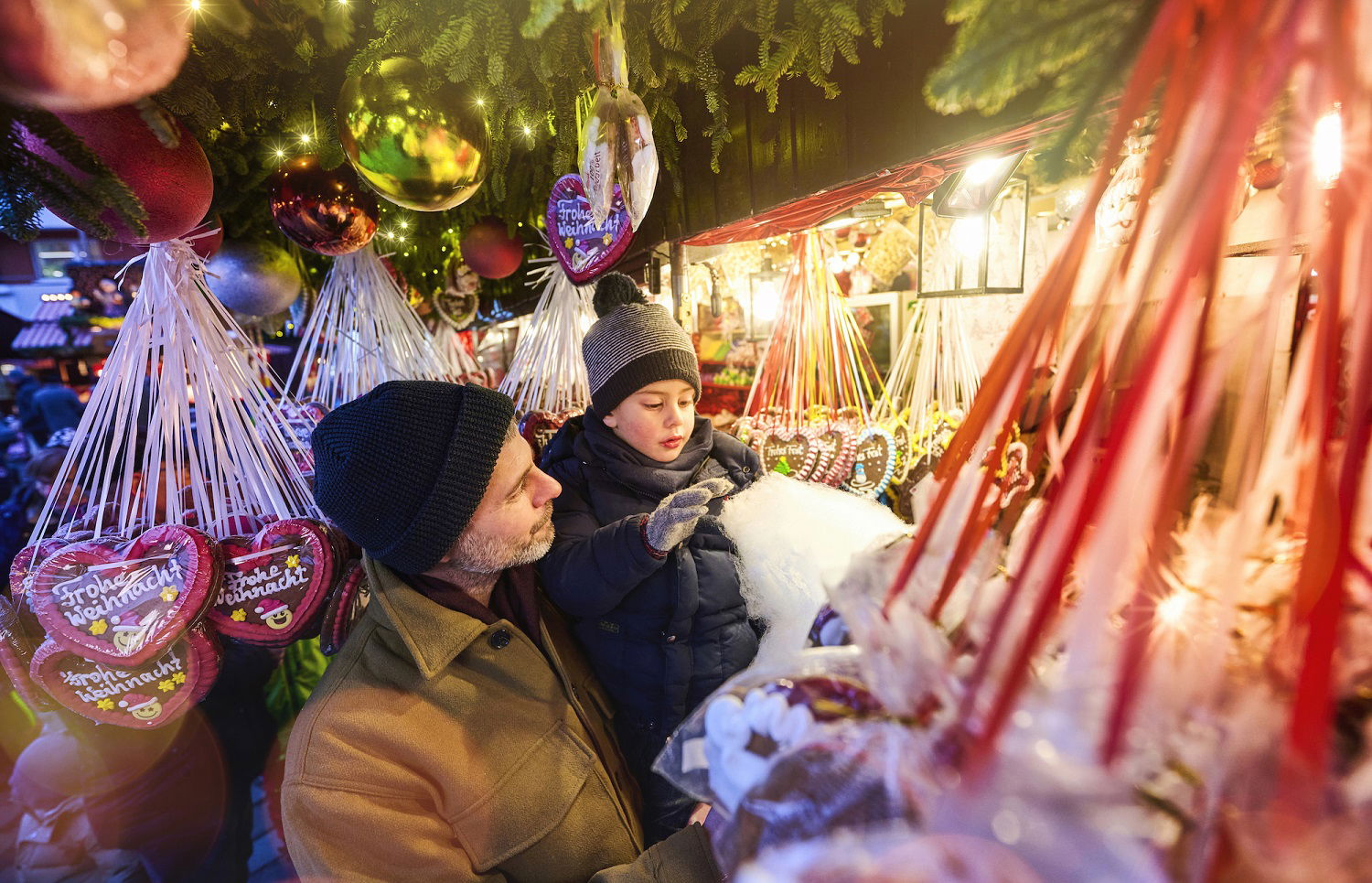 Familietur på julemarked i Tyskland