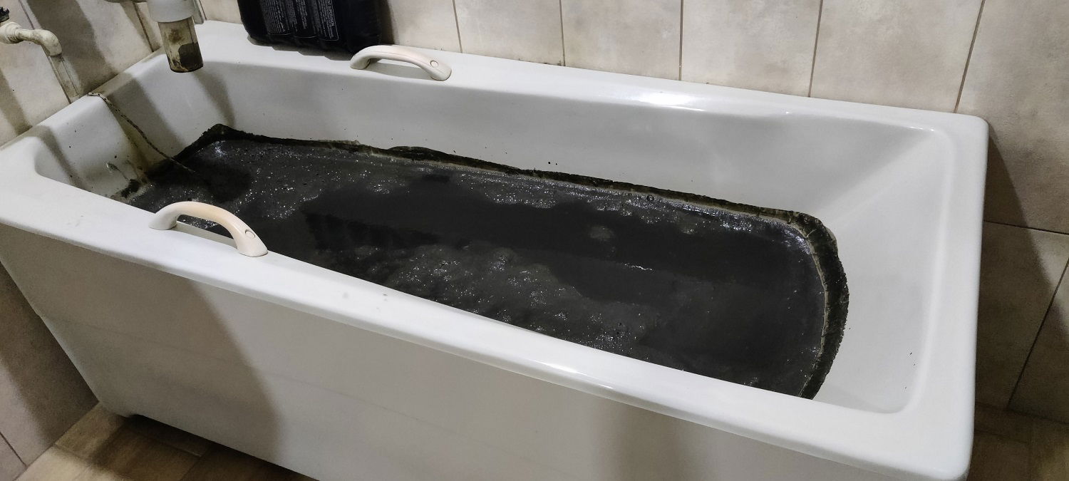 Badekar med gjørme på spahotell i Bulgaria