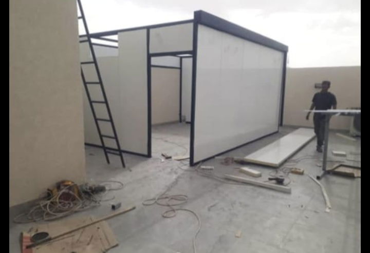 سندويش بنل تقنية متقدمة في مؤسستنا