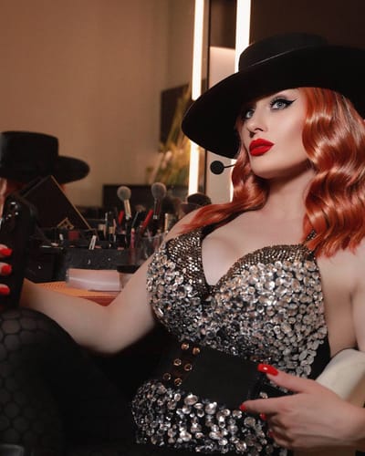 РУДА ВАРЯ - ВОНА Ж - КАТЕРИНА ВАРІБРУС