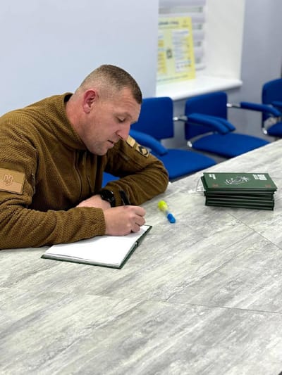 Володимир Пюрко – військовослужбовець Збройних Сил України та письменник. Автор книги «Вірші для Душі».