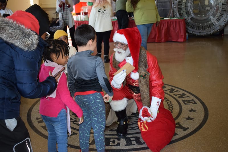 Coco & Crafts with Santa 