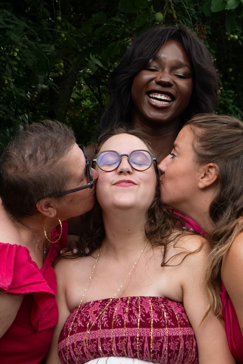 à domicile, en extérieur ou en studio.