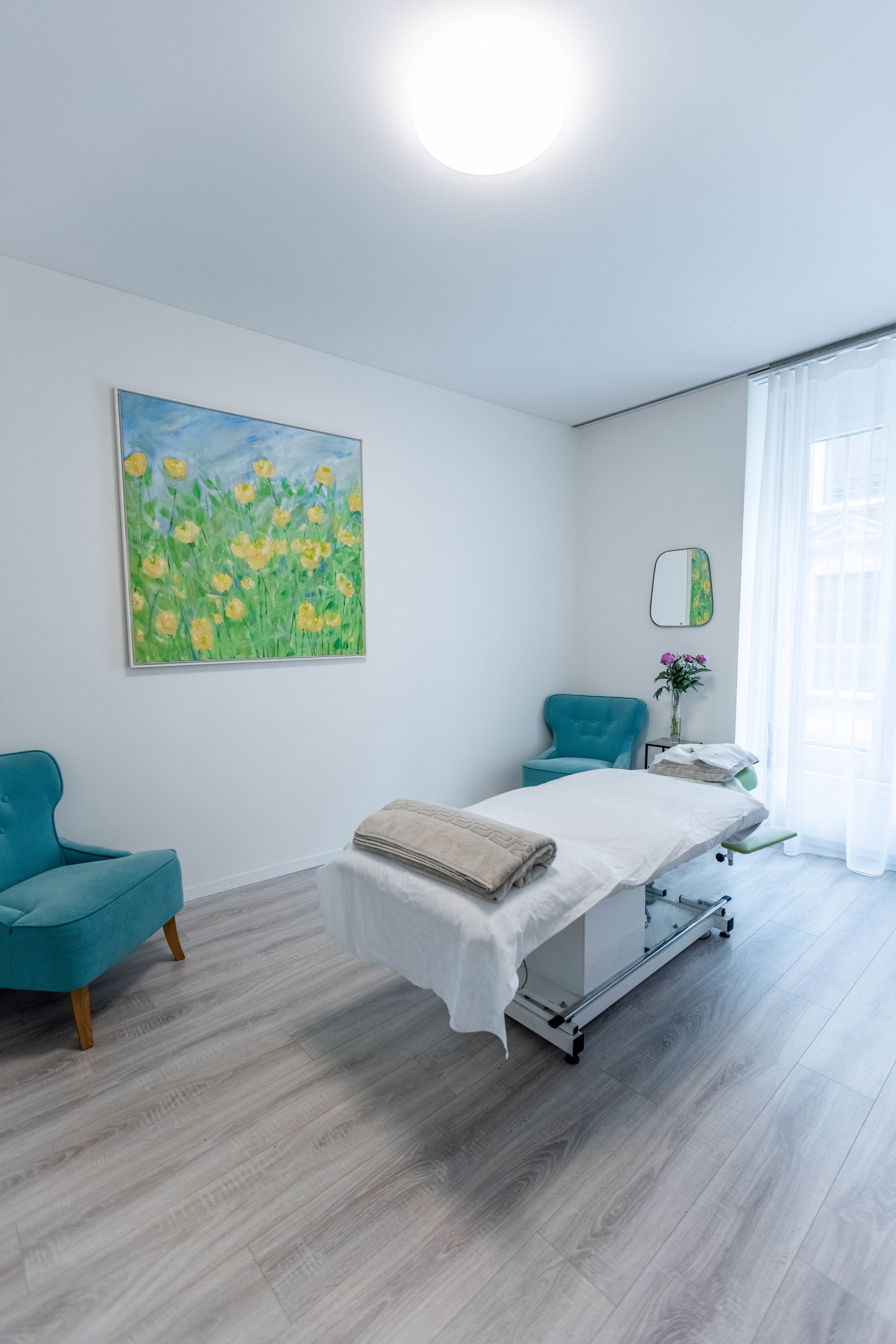 Práctica de masaje médico.