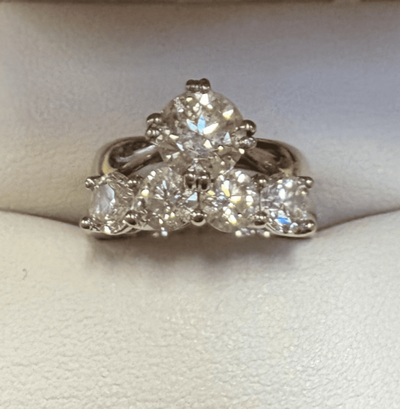 Seized rings, Shailer Park