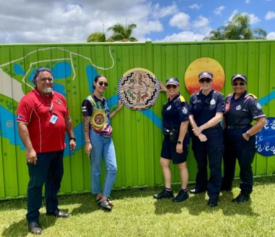 Jinndi Mibunn Mural visited by Police