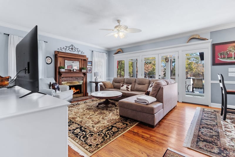 Interior and Floor Plan