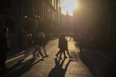 ΕΛΣΤΑΤ: Με χρόνιο πρόβλημα υγείας το 24% – Υπέρβαροι και παχύσαρκοι σχεδόν οι μισοί Έλληνες