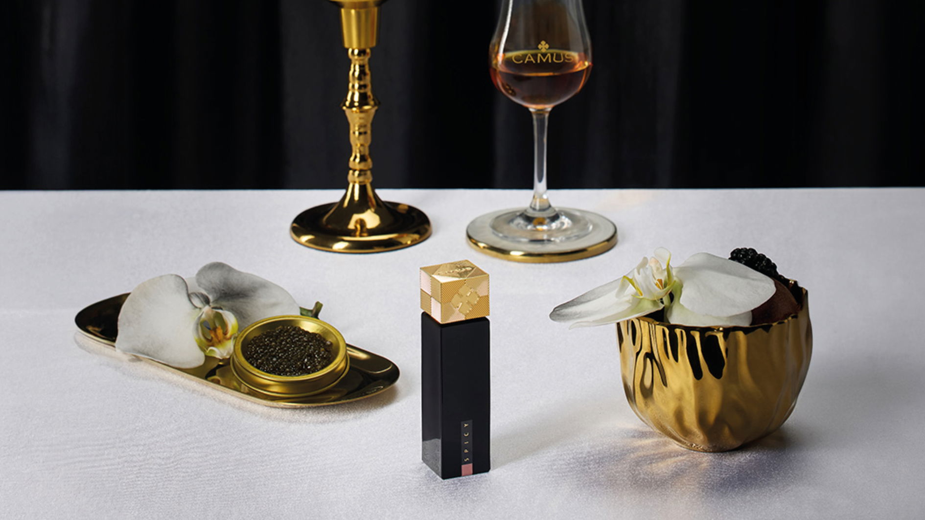 #CRÉATION CONCEPT #STORY TELLING #NAMING #IDENTITÉ GRAPHIQUE #BRANDING #DESIGN PACKAGING #DESIGN PRODUIT #SUIVI TECHNIQUE & SOURCING FOURNISSEURS #PLANS TECHNIQUES DE FABRICATION