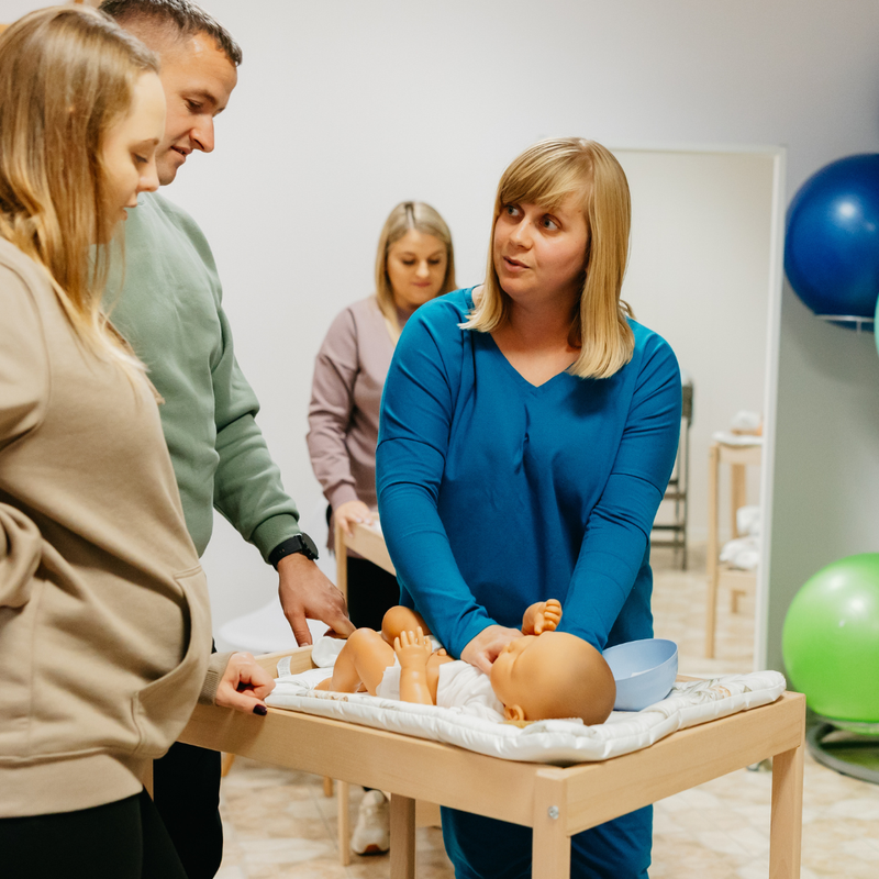 Opieka nad noworodkiem POŁOŻNA