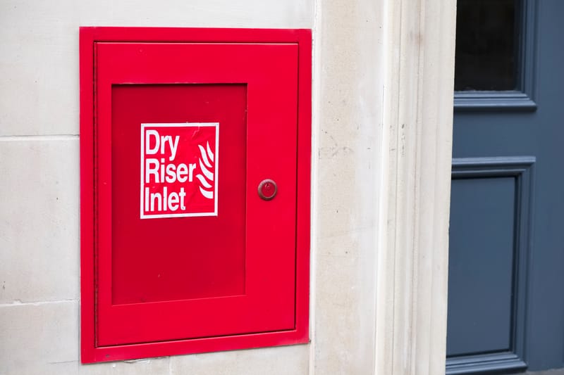 Dry Risers - Wet Risers - Berkshire, Surrey & London