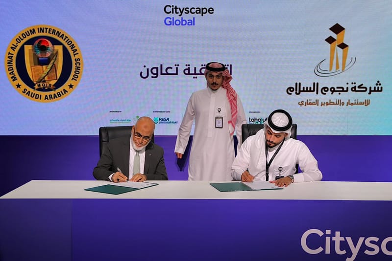 At Cityscape Global on November 13, 2024, a cooperation agreement was signed to develop education between the schools. SY 2024-2-25