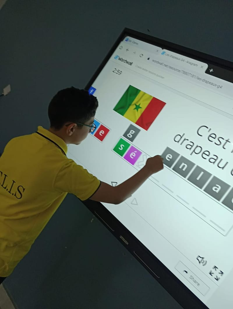 G4A/B .. Interactive game "Les nationalités" SY 2024-2025 (October 4, 2024)