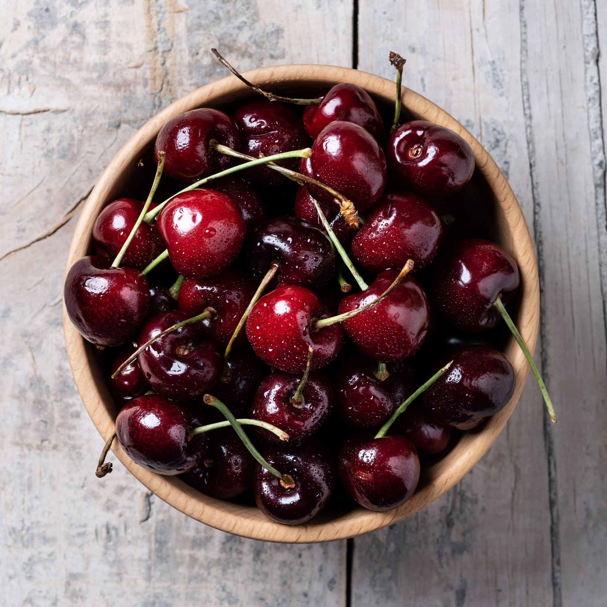 Sweet cherries, smart brains