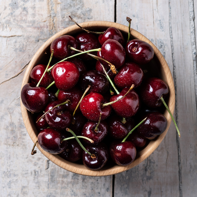 Sweet cherries, smart brains