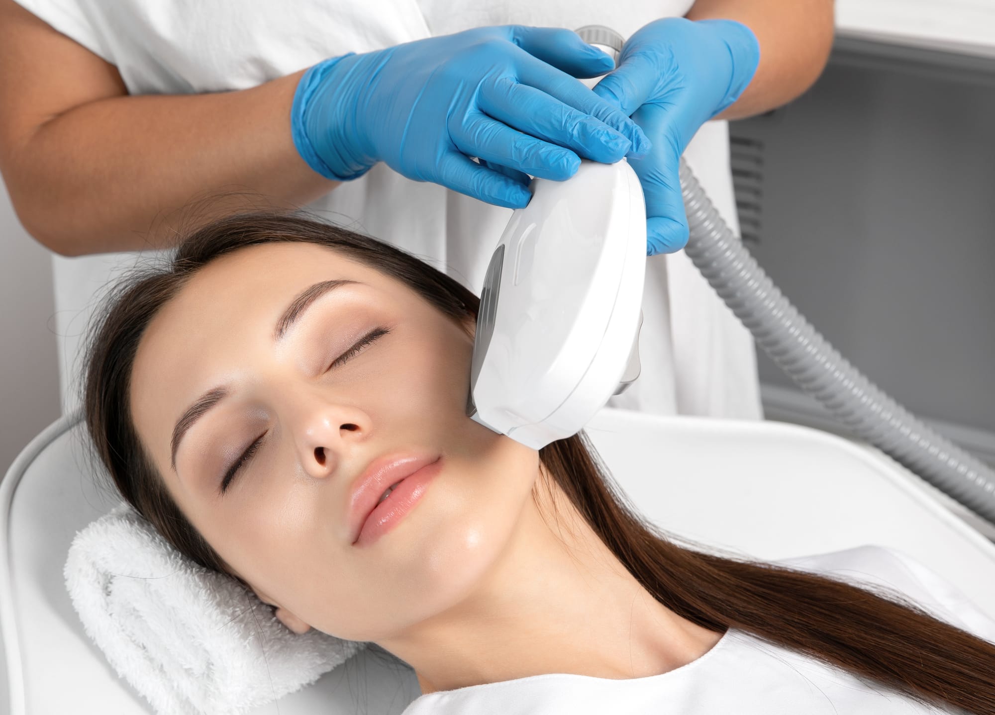 Illumi Course of 6 facials... 1 a month for 6 months....£300.00