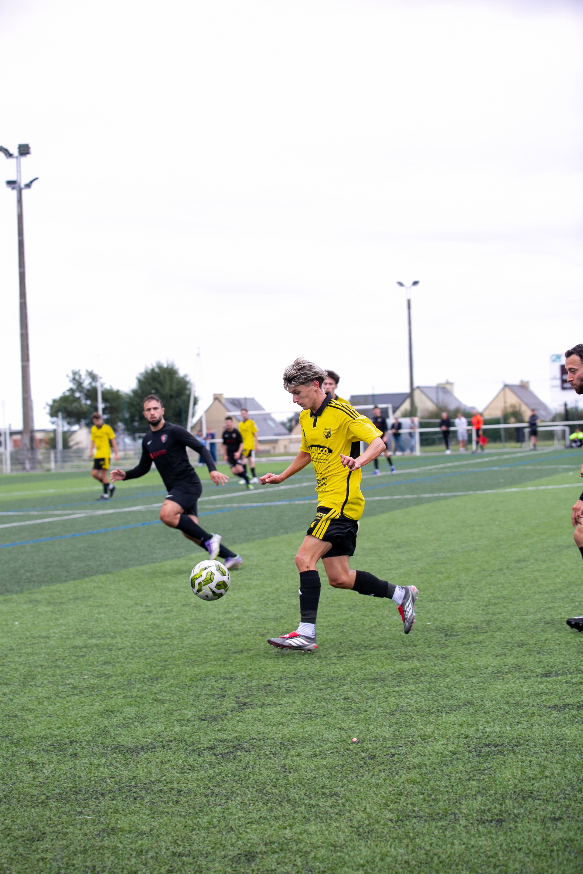 🎙️ INTERVIEW —  GAUTIER GUEGUEN