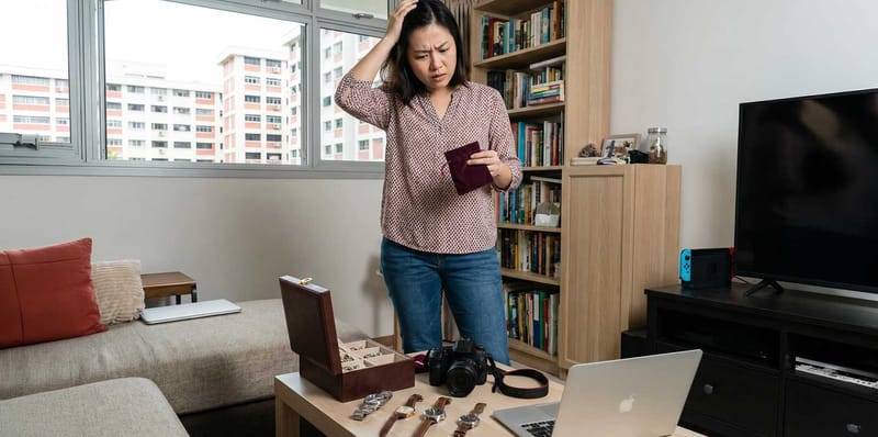 Where Should Your Valuable Items Be Kept? A Singaporean's Guide to Secure Storage