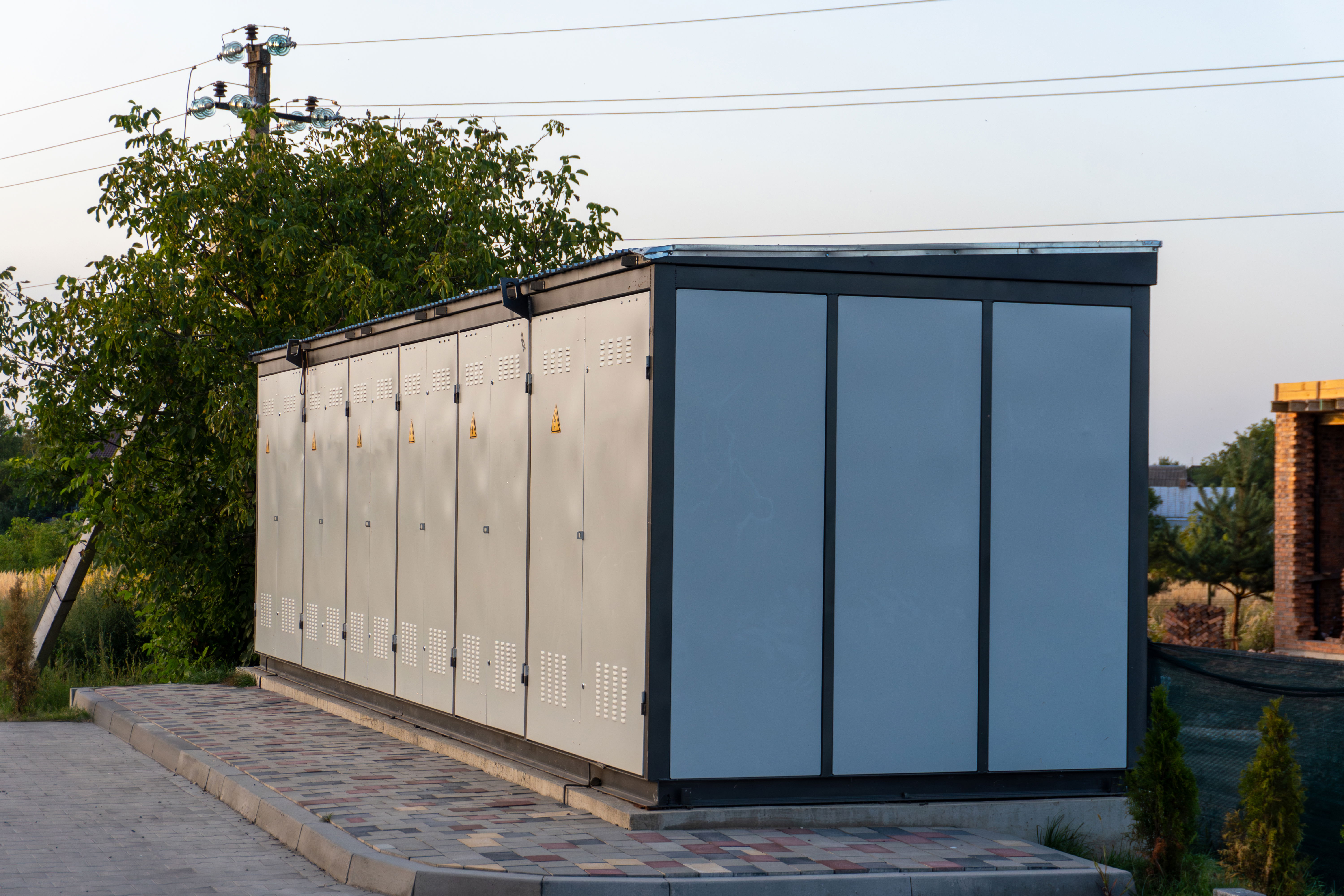 Smart solar batteries