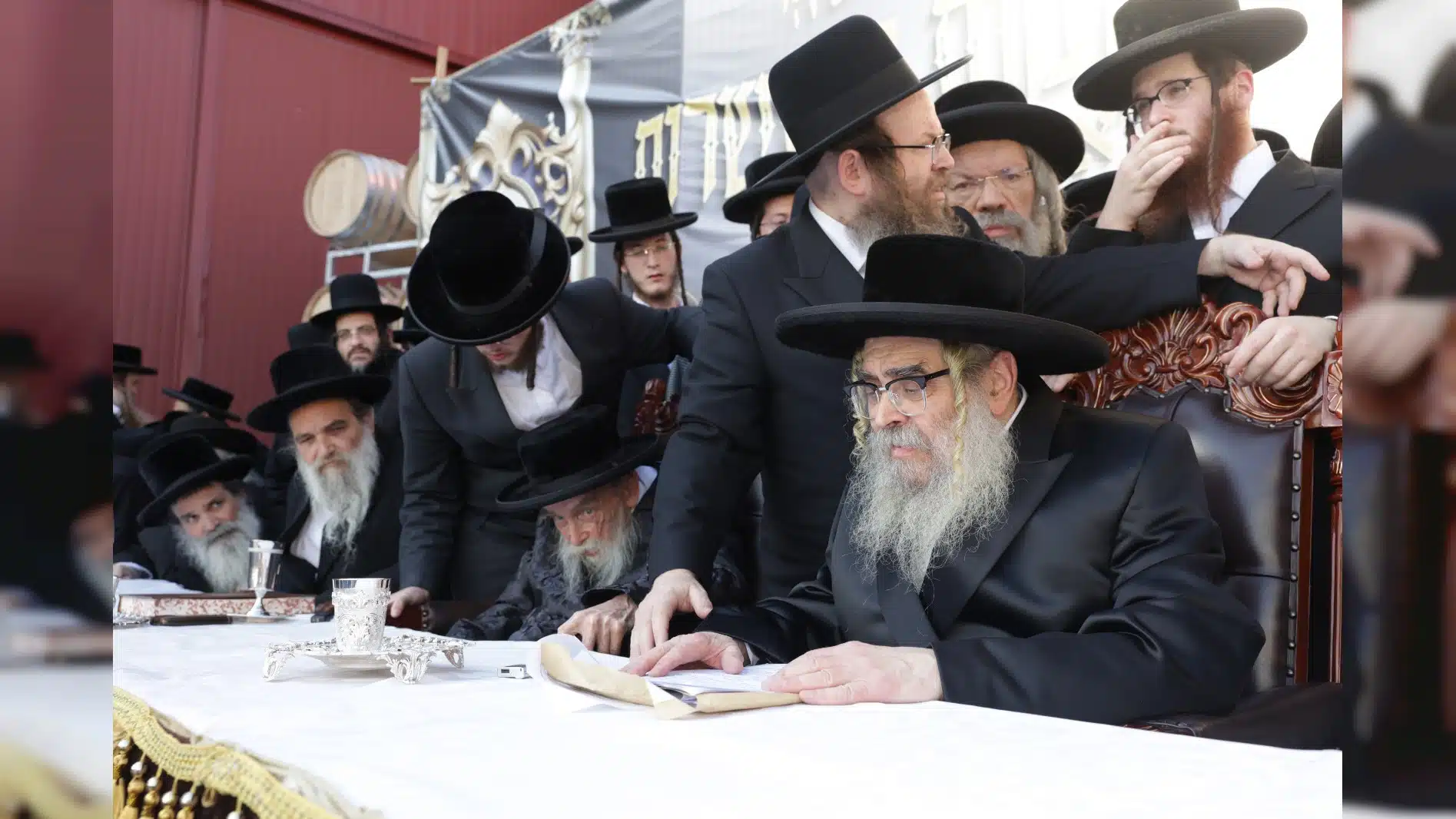 תמונות מהמעמד