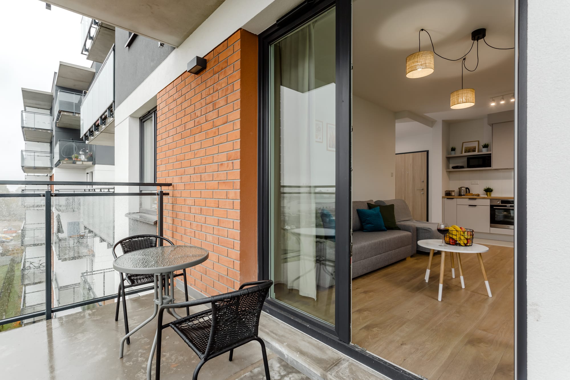 פרויקט סמוך לשדה התעופה הבינלאומי שופין - יזם AUREC