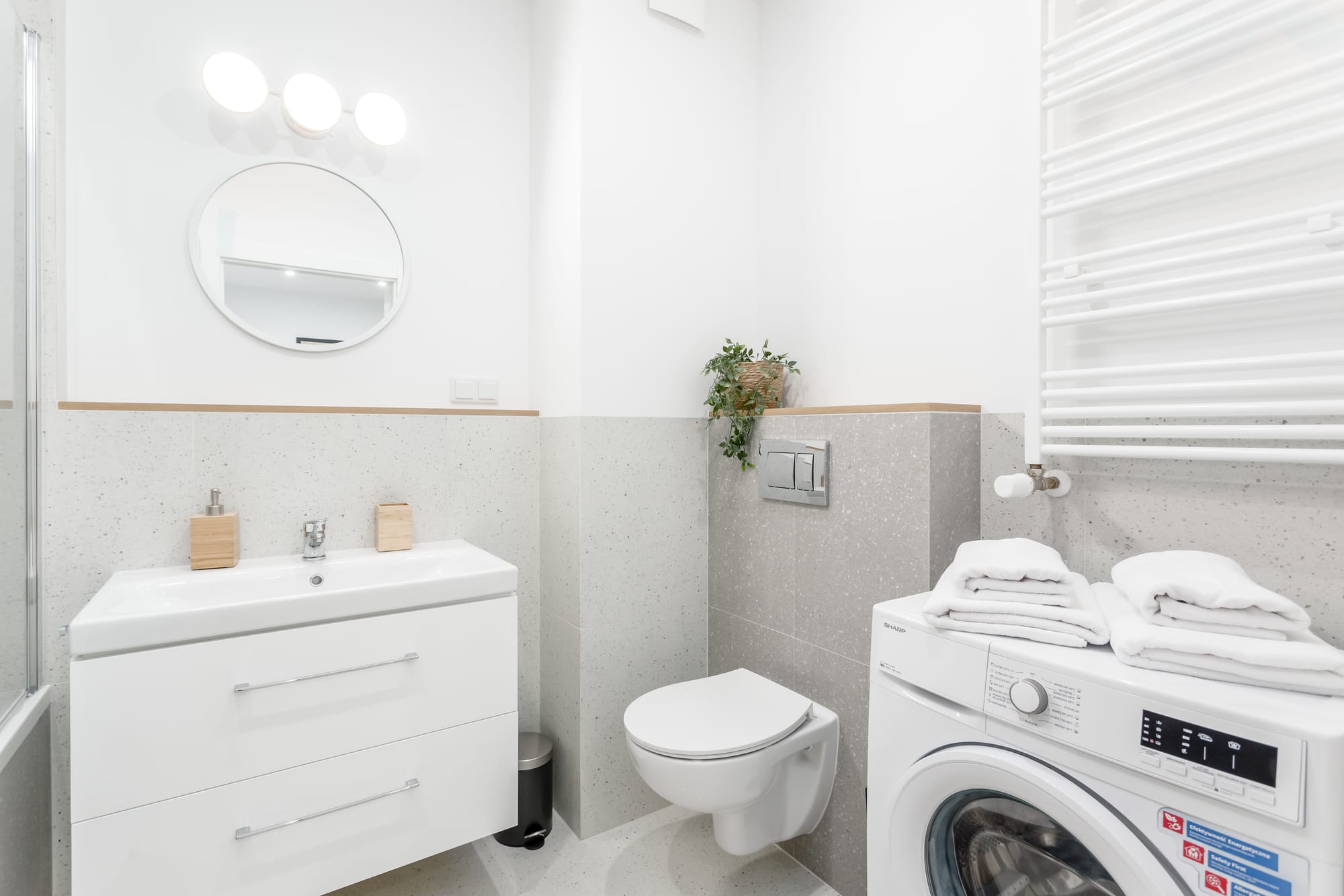 פרויקט סמוך לשדה התעופה הבינלאומי שופין - יזם AUREC