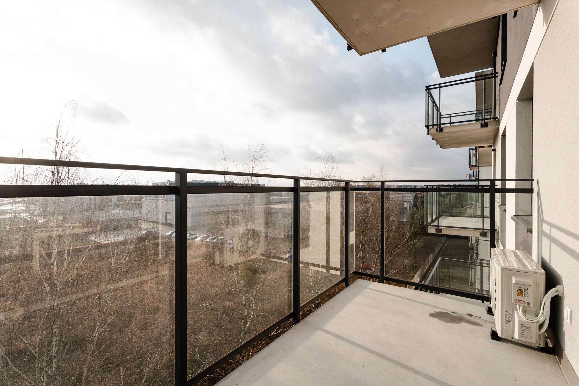 פרויקט סמוך לשדה התעופה הבינלאומי שופין - יזם AUREC