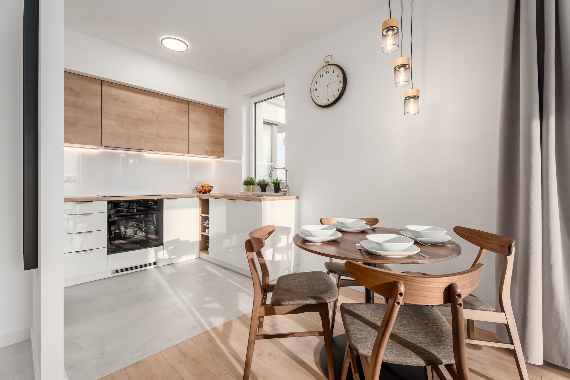 פרויקט סמוך לשדה התעופה הבינלאומי שופין - יזם AUREC