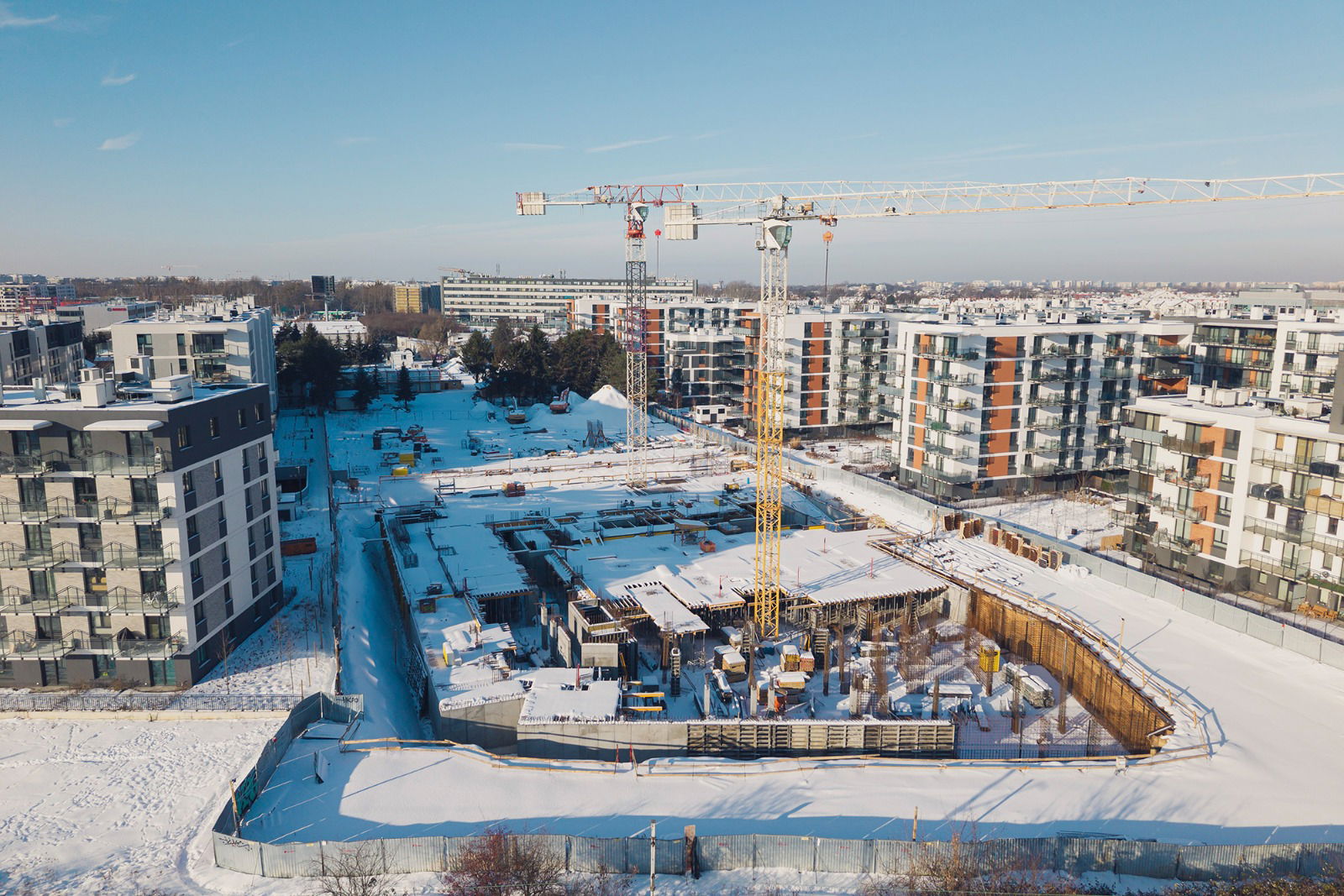 פרויקט סמוך לשדה התעופה הבינלאומי שופין - יזם AUREC