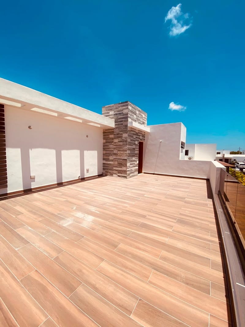 Villa Unifamiliar en Alquiler – USD 2,500/mes