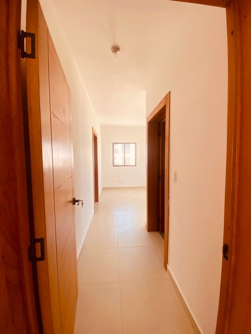 Villa Unifamiliar en Alquiler – USD 2,500/mes