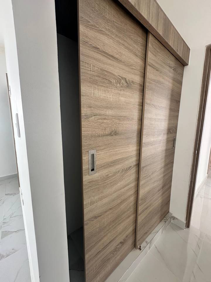 Villa en Alquiler | 3 Habitaciones + Habitación de Servicio