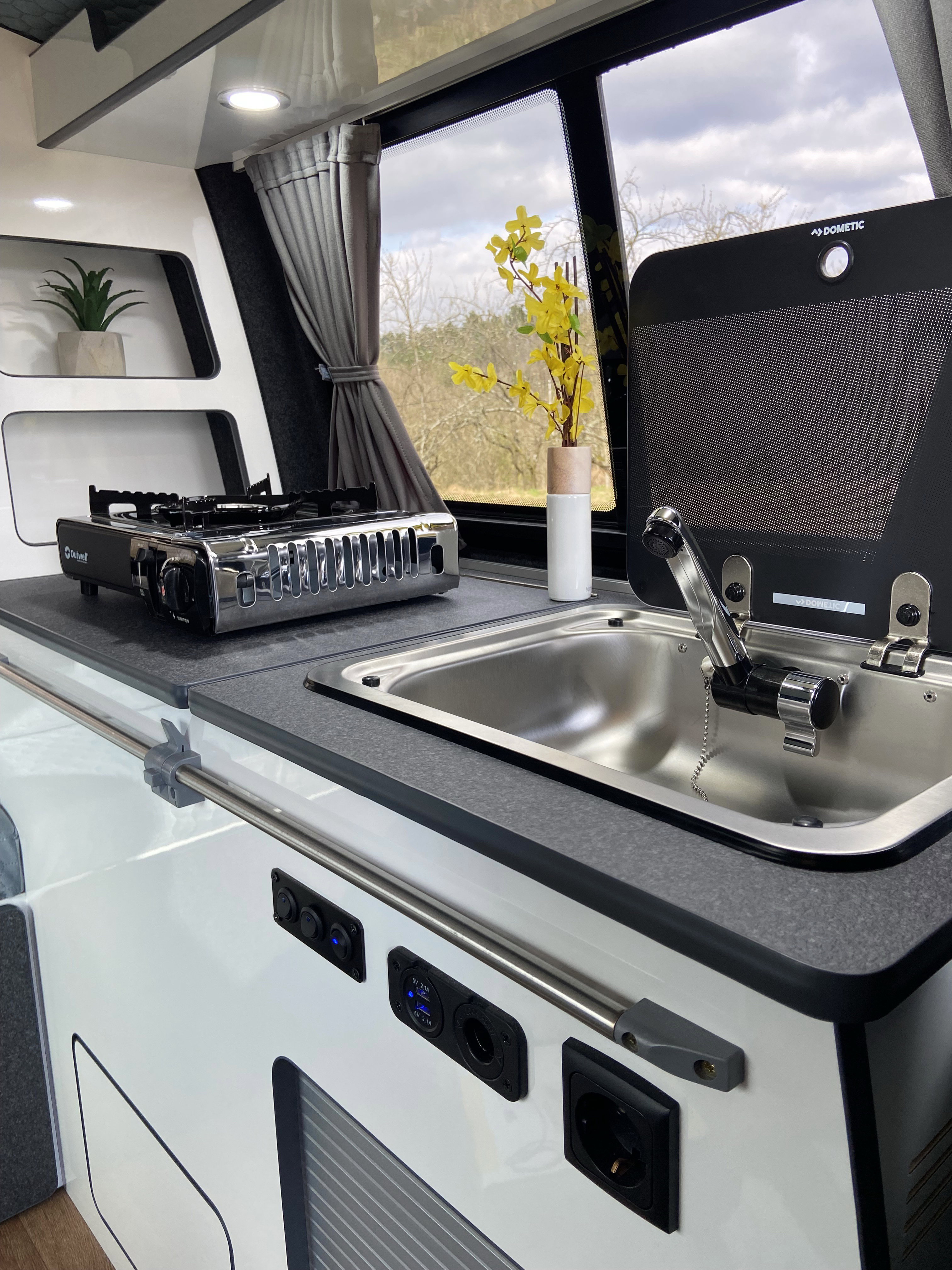 ANT Camper Expedition BASIC