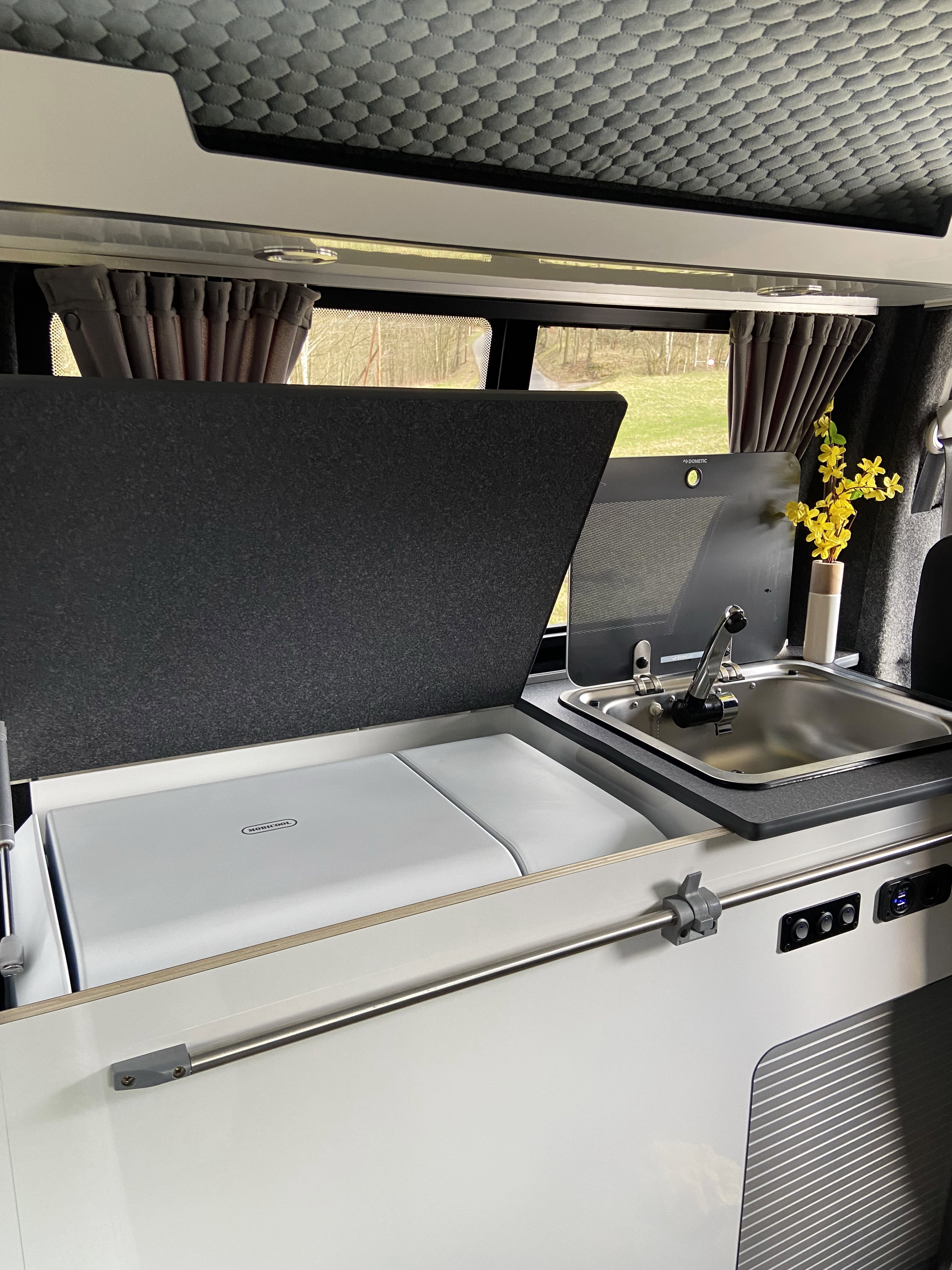 ANT Camper Expedition BASIC