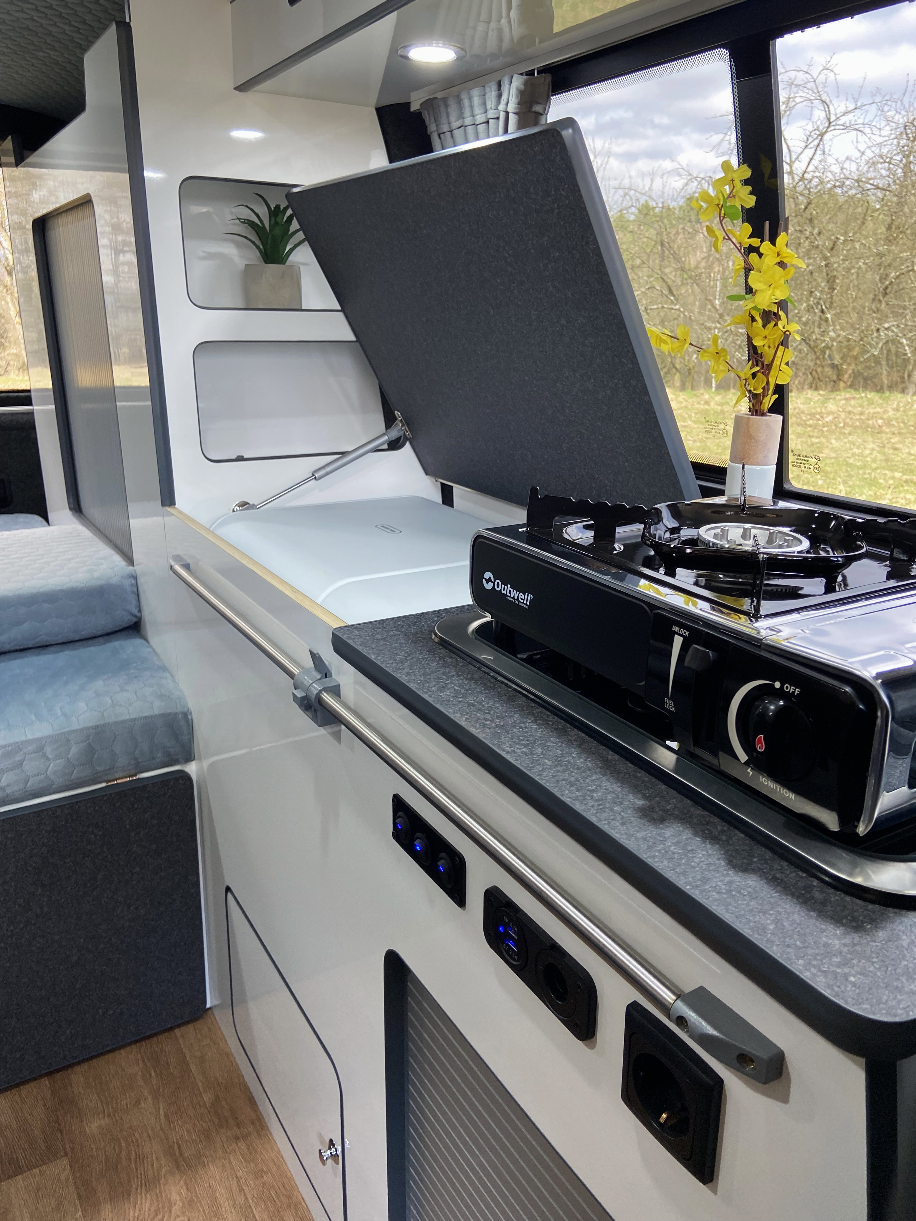 ANT Camper Expedition BASIC