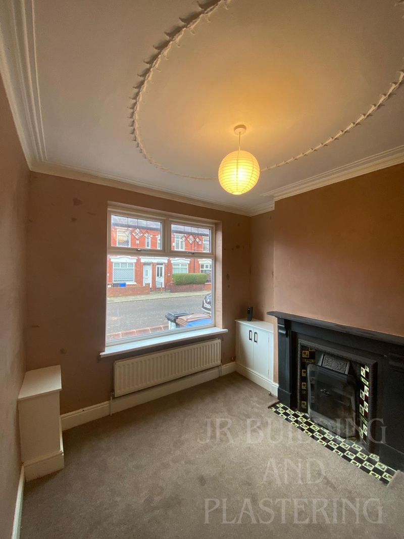 Skimming &amp; Plastering