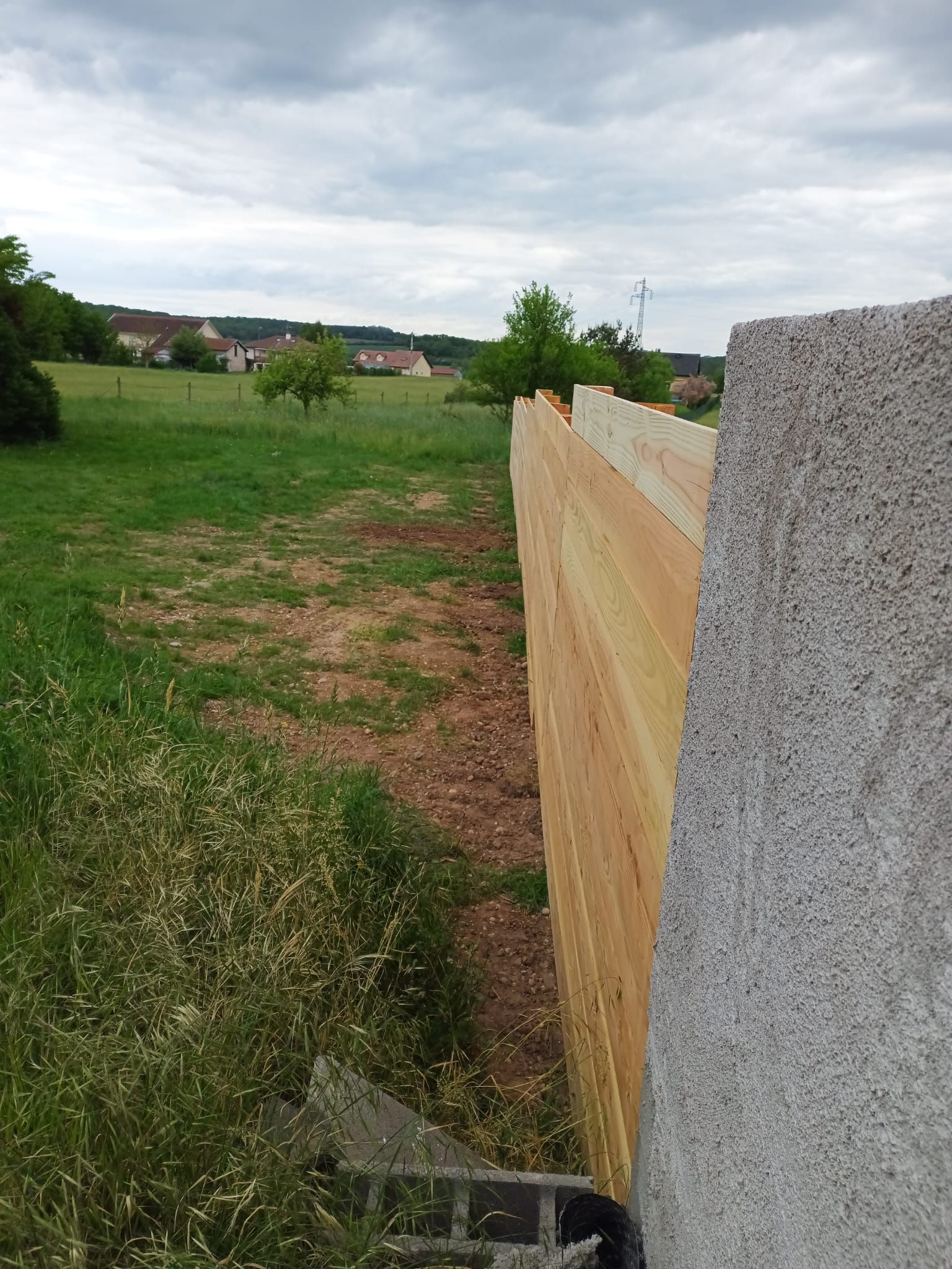 Création clôture bois