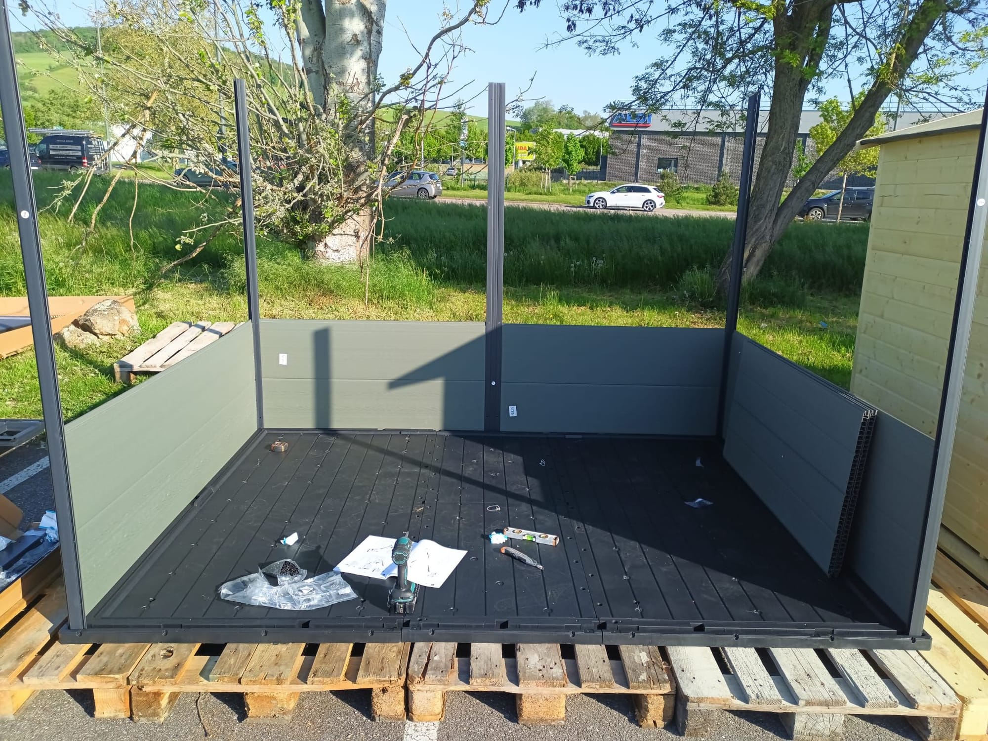 Montage cabanon Brico dépot