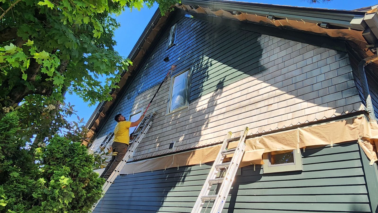 How Long Does Paint Take to Dry Outside? Does Humidity Really Matter?