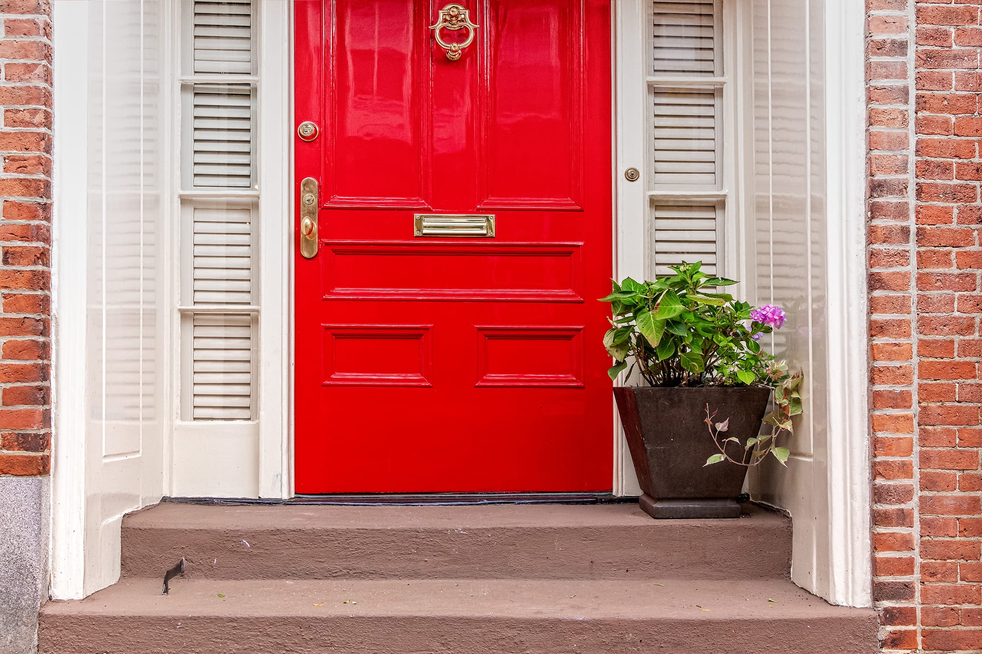 Glossy Paint on Doors – A Bad Idea?