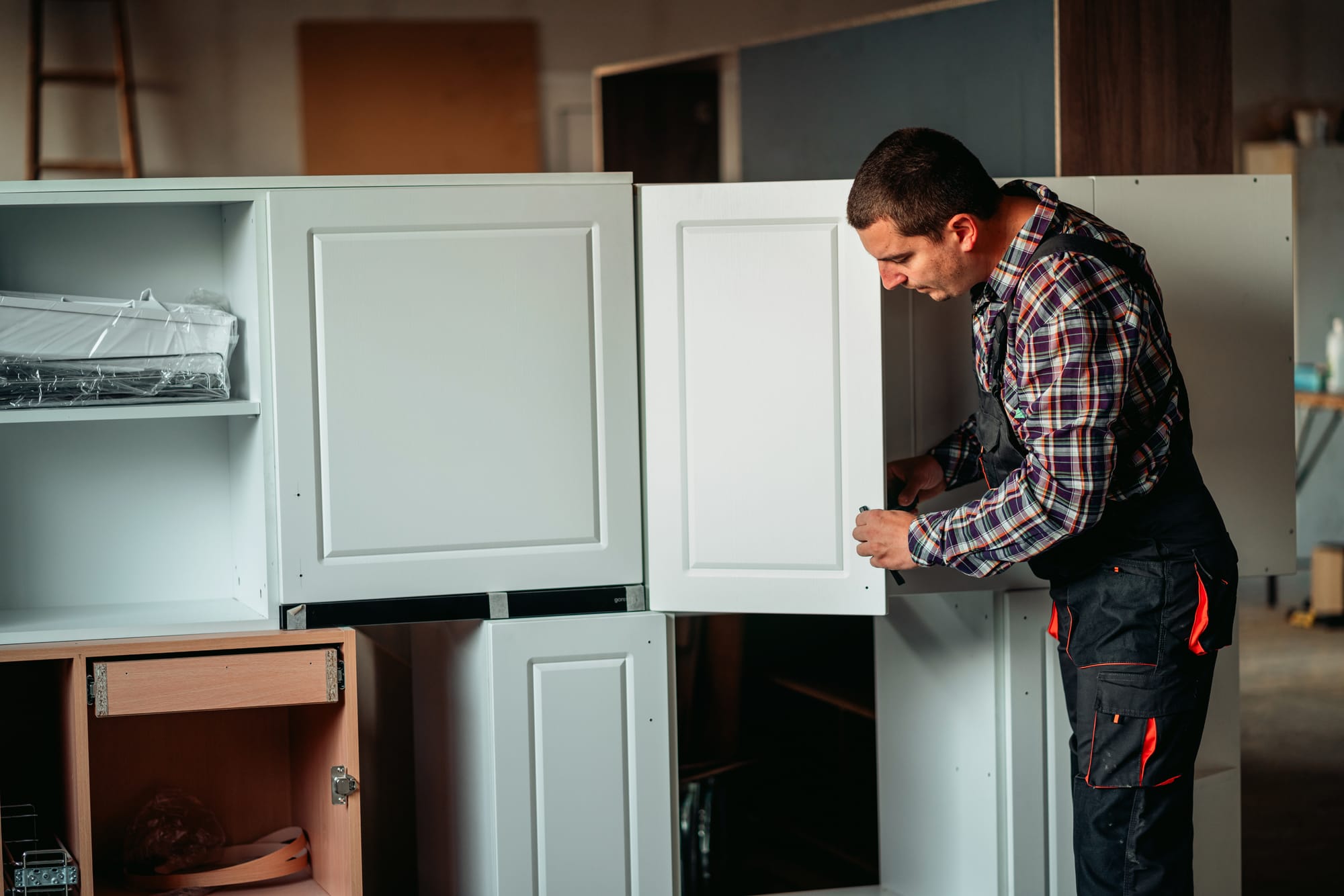 Cabinet Refinishing vs Replacement Cost in Portland