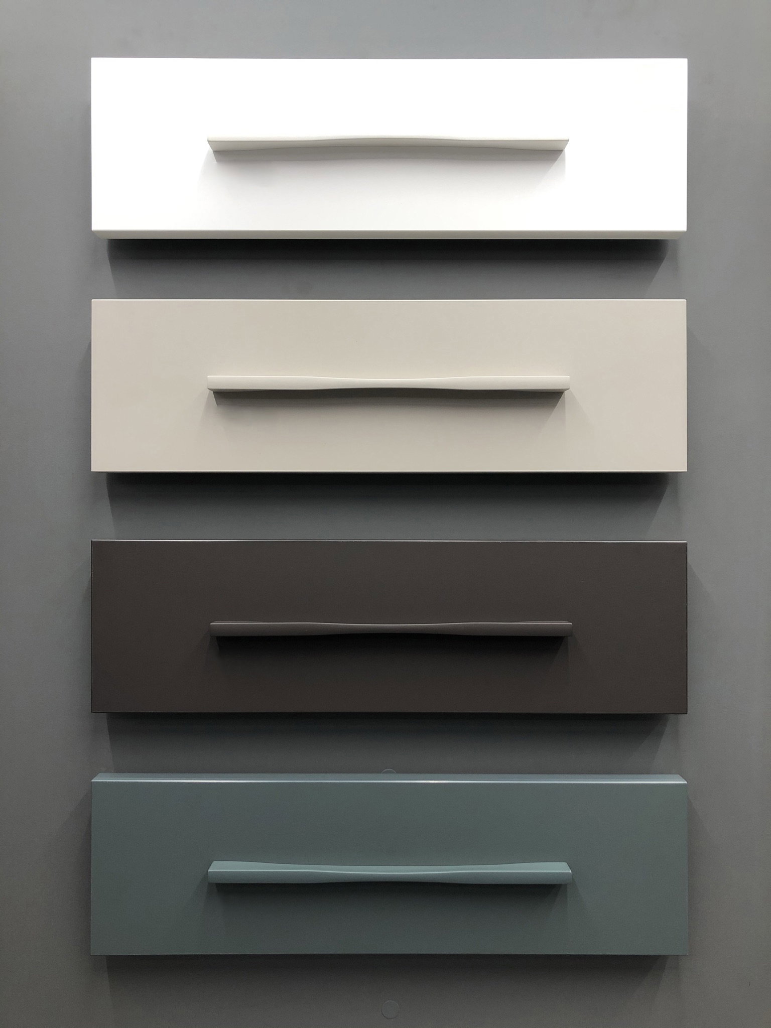 Best Cabinet Paint for Kitchens (Portland Homeowner Guide)