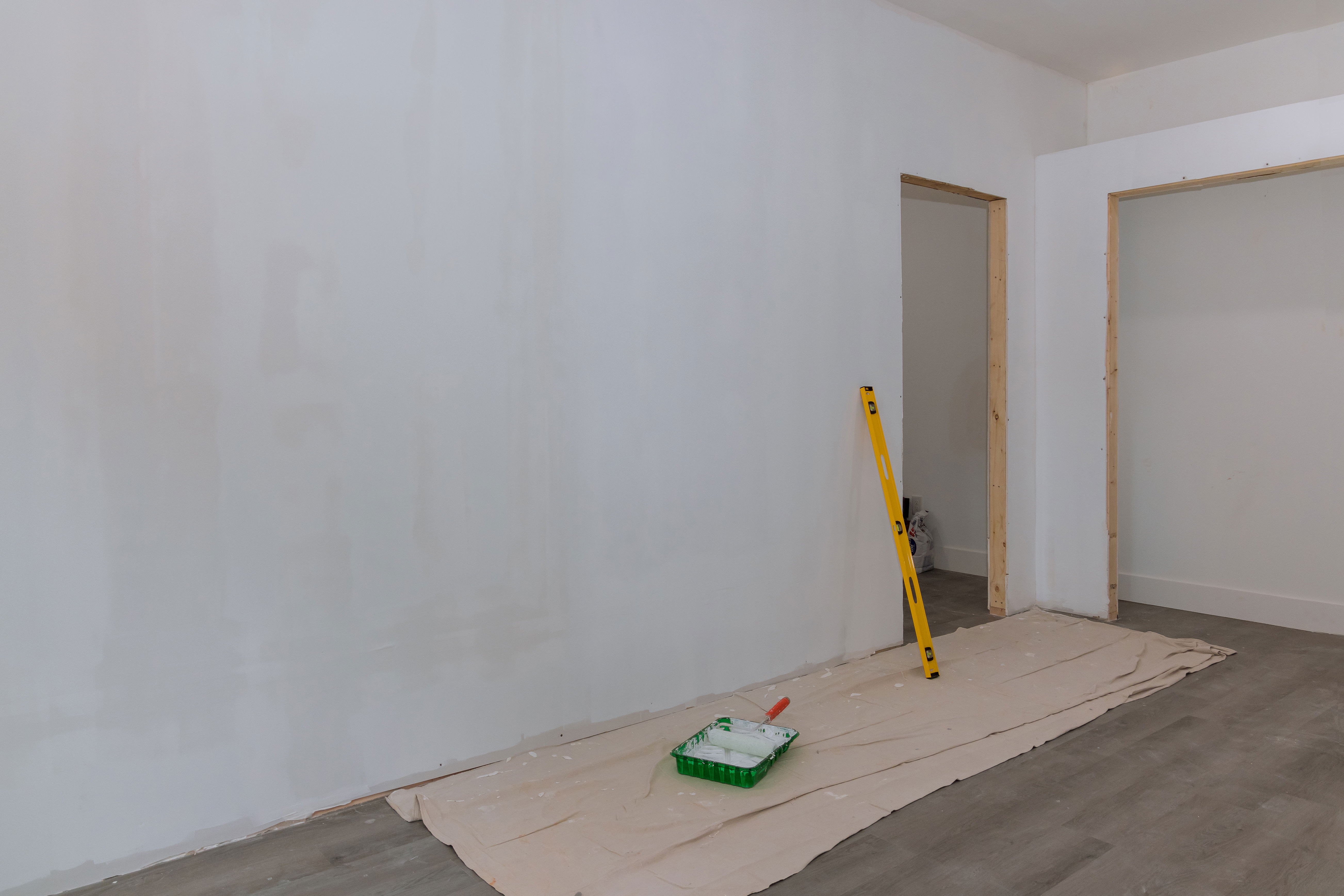 priming sheetrock walls