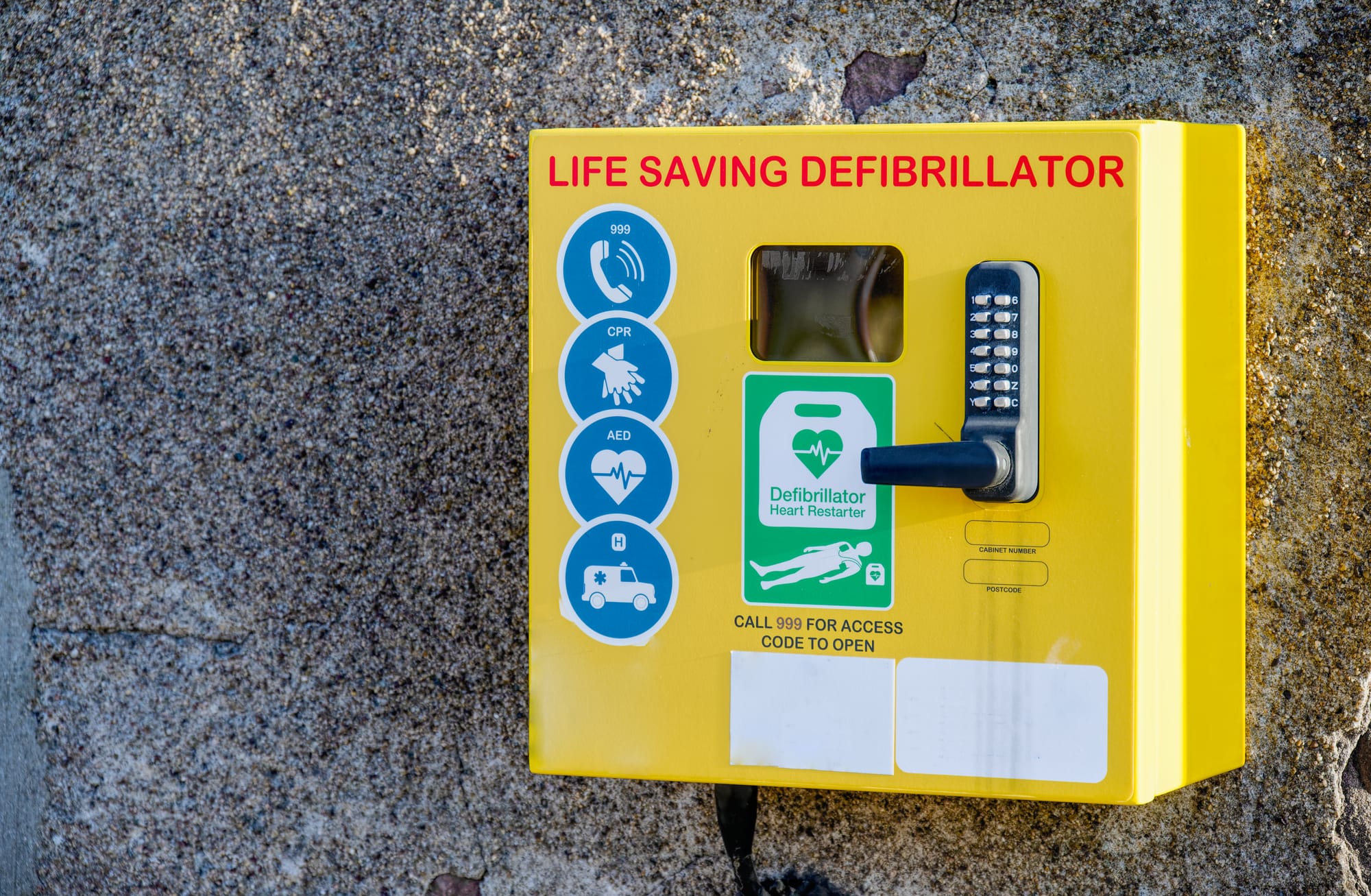 How To Use an AED/Defibrillator