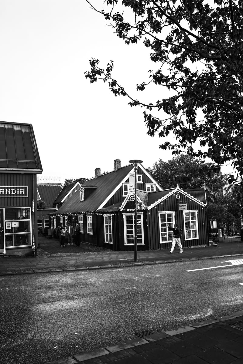 Embark on a visual journey with my lens as I capture the beauty, culture, and moments of destinations worldwide.