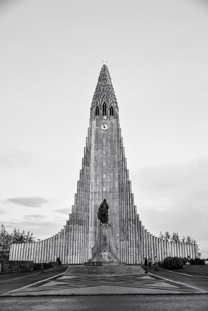 Embark on a visual journey with my lens as I capture the beauty, culture, and moments of destinations worldwide.