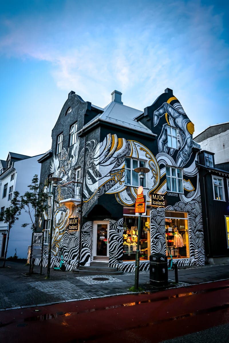 Embark on a visual journey with my lens as I capture the beauty, culture, and moments of destinations worldwide.