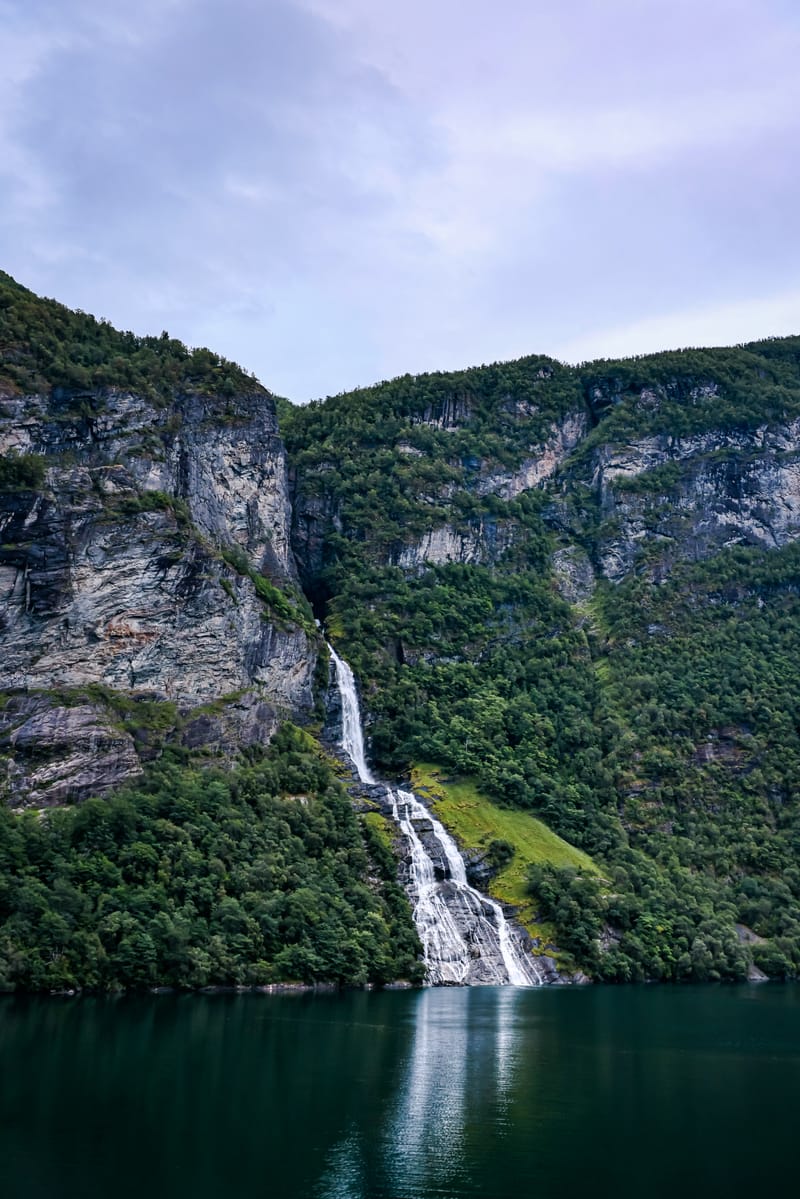 Embark on a visual journey with my lens as I capture the beauty, culture, and moments of destinations worldwide.